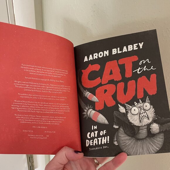 Scholastic - Cat on the Run in Cat of Death! - #1 - MUST BE BUNDLED, MARKED DOWN - Picture 2 of 4